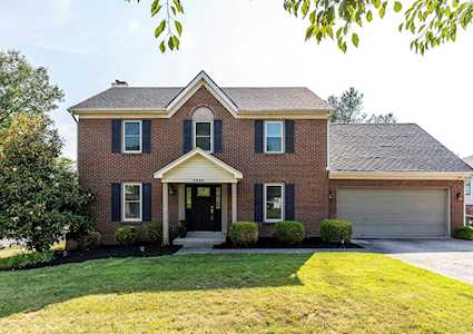 4545 Saron Dr Lexington, KY 40515