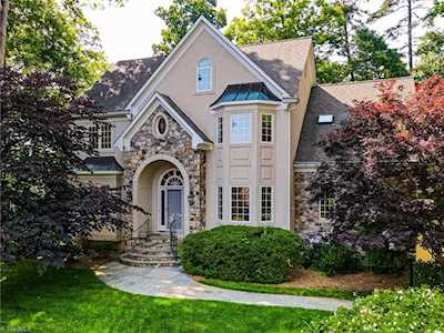 112 Cedarwood Creek Court Winston Salem, NC 27104