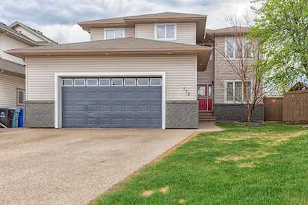 172 Pitcher Crescent Fort McMurray, AB T9K 0