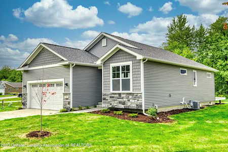 1549 Lytell Johnes Path Williamston, MI 48895
