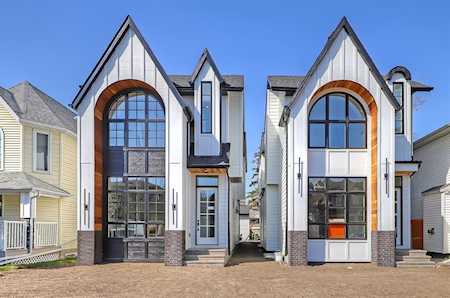 2310 Bowness Rd NW Calgary, AB T2N 3L5