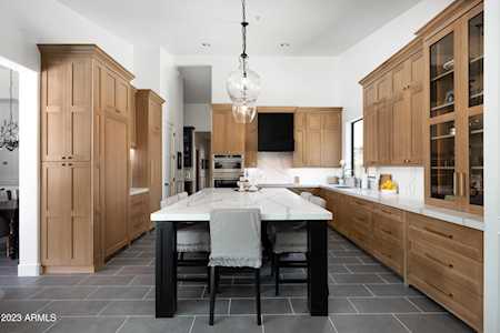 9328 E Quarry Trail Scottsdale, AZ 85262