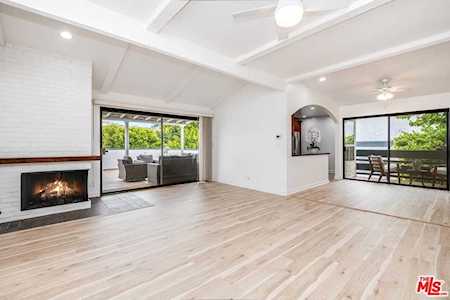 807 Haverford Ave Pacific Palisades, CA 90272