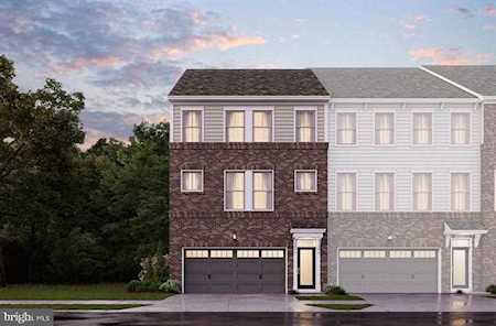 13801 Tayberry Way Herndon, VA 20171