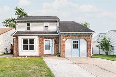 1968 Sydenham Trl Virginia Beach, VA 23464