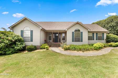 1051 Summerfield Dr Maryville, TN 37801