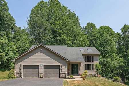 6771 Crown Ln Zionsville, PA 18092