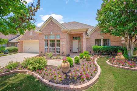 313 Lakewood Drive Trophy Club, TX 76262