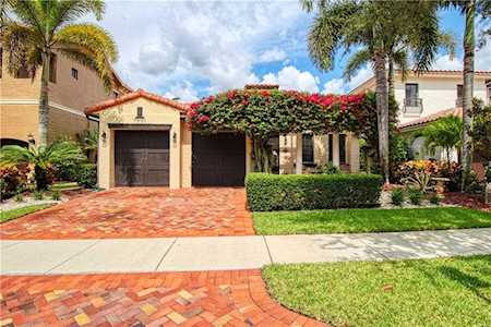 7891 Camden Ln Parkland, FL 33076