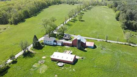 75 Marsh Rd Dudley, MA 01571