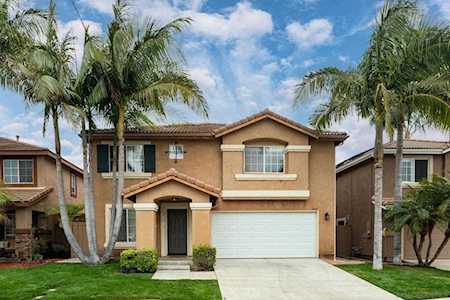 4318 Meadow Spring Way Oceanside, CA 92057