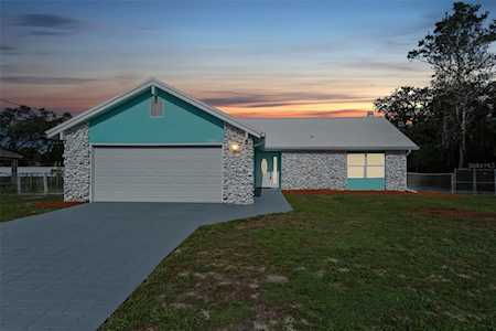 7547 Landmark Dr Spring Hill, FL 34606