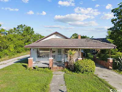 4411 Broad St. Loris, SC 29569