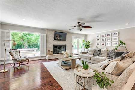 3526 Apple Valley Drive Farmers Branch, TX 75234