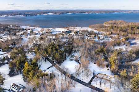 82 Tidewater Farm Rd Greenland, NH 03840