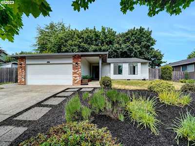 12755 SW Tarpan DR Beaverton, OR 97008