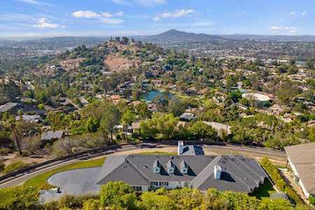 4776 Mount Helix Drive La Mesa, CA 91941
