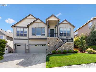 2212 NW Maryland ST Camas, WA 98607