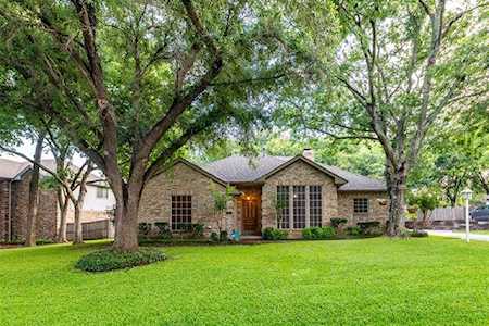 3814 Bluegrass Drive Grand Prairie, TX 75052