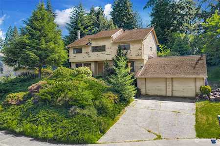4920 123rd Place SE Bellevue, WA 98006