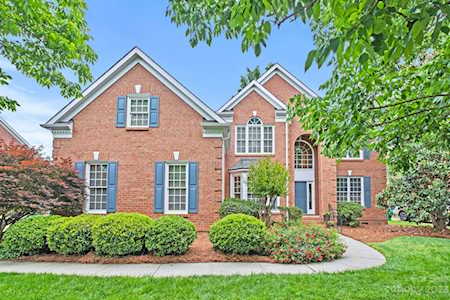 6107 Legacy Circle Charlotte, NC 28277