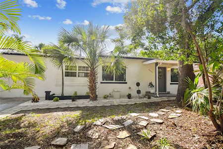 3037 51st St S Gulfport, FL 33707