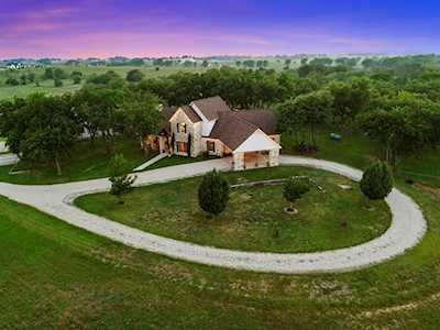 112 W Windwalker Court Weatherford, TX 76088