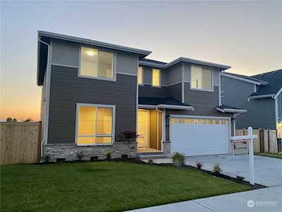 804 76th Dr SE Lake Stevens, WA 98258