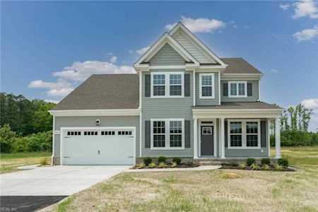 2412 Seven Eleven Rd Chesapeake, VA 23322