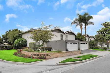 365 Monte Vista Ave Costa Mesa, CA 92627