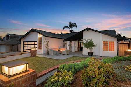 926 Daisy Avenue Carlsbad, CA 92011