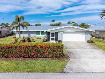 1464 Deer Creek Dr Englewood, FL 34223