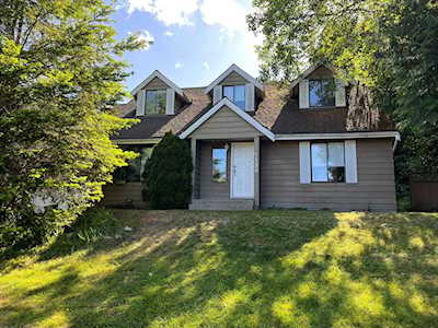 7138 York Crescent Delta, BC V4E 2W8