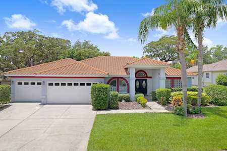 716 Woodmont Dr Tarpon Springs, FL 34689