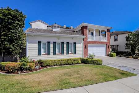 19580 Mayfield Circle Huntington Beach, CA 92648