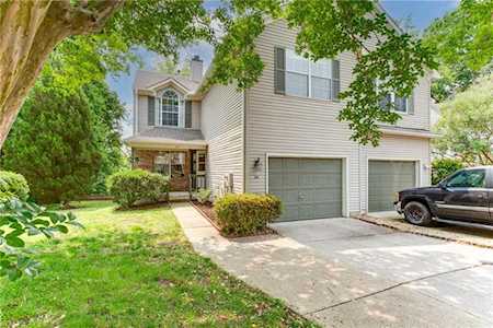 24 Creekpoint Cove Newport News, VA 23603