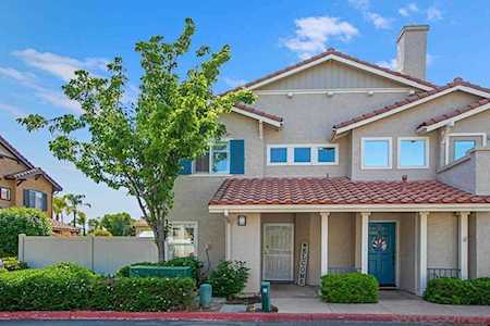 405 Whispering Willow Dr #B Santee, CA 92071