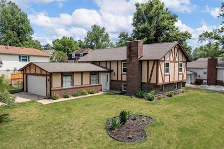 61 Pilot Hill Dr St Peters, MO 63376