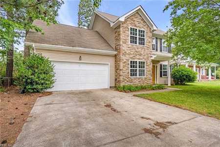1303 Freeman Avenue Chesapeake, VA 23324