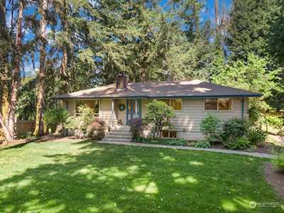 19738 156th Ave NE Woodinville, WA 98072