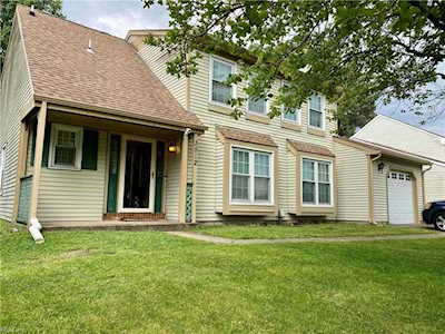3812 Meadowbridge Ln Virginia Beach, VA 23452