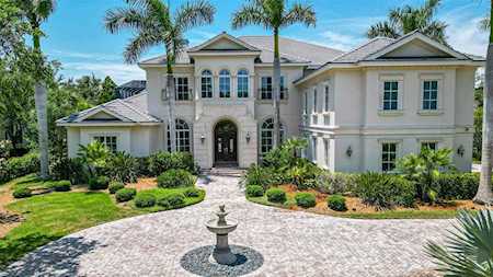 19451 Ganton Ave Bradenton, FL 34202