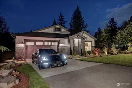 3448 76th Place SE Mercer Island, WA 98040