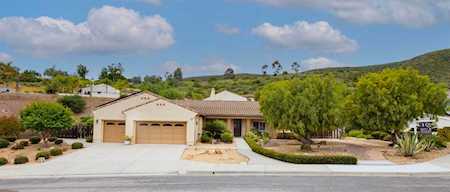 1344 Deerbrook Dr San Marcos, CA 92069