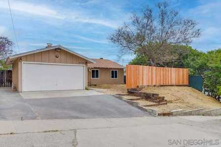 5735 Amarillo Ave La Mesa, CA 91942