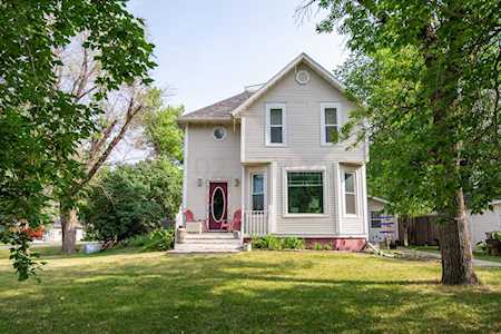 321 Maine St Christine, ND 58015