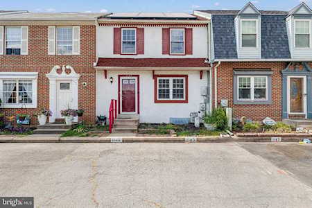 1145 Old Forge Rd New Castle, DE 19720