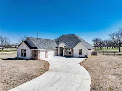 3735 Tremont Lane Granbury, TX 76049