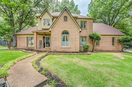 7835 Woodchase Dr Memphis, TN 38016