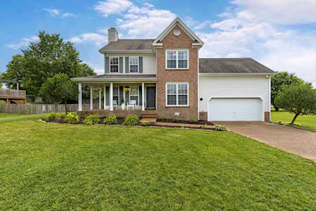 2609 Mercer Pl Thompsons Station, TN 37179